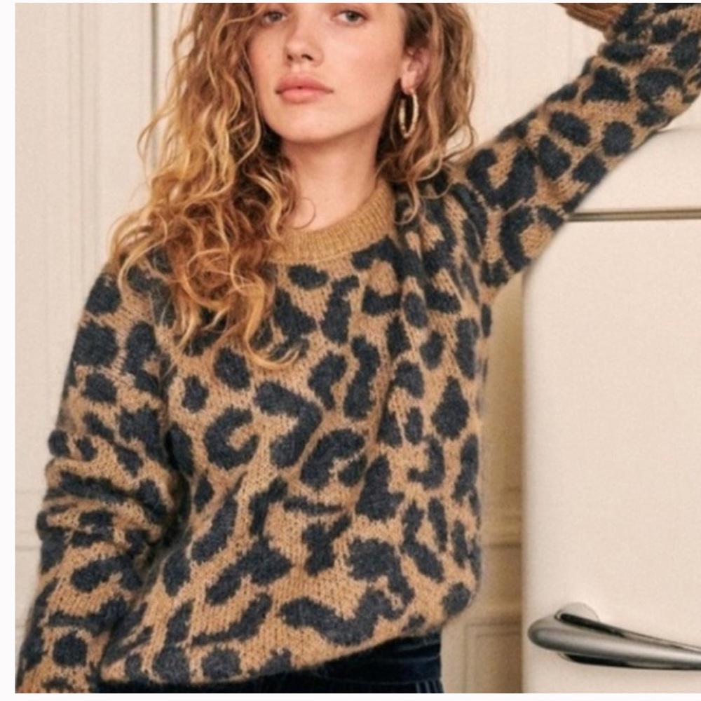 Sézane Octave Jumper Sweater (Leopard Brown / Navy)
